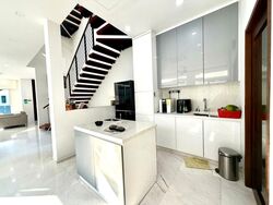 Dunearn Road (D11), Semi-Detached #504527691